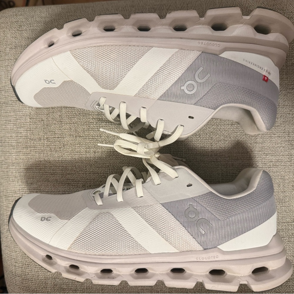 On Cloud CloudRunner Women's Running Shoes - White and Light Gray